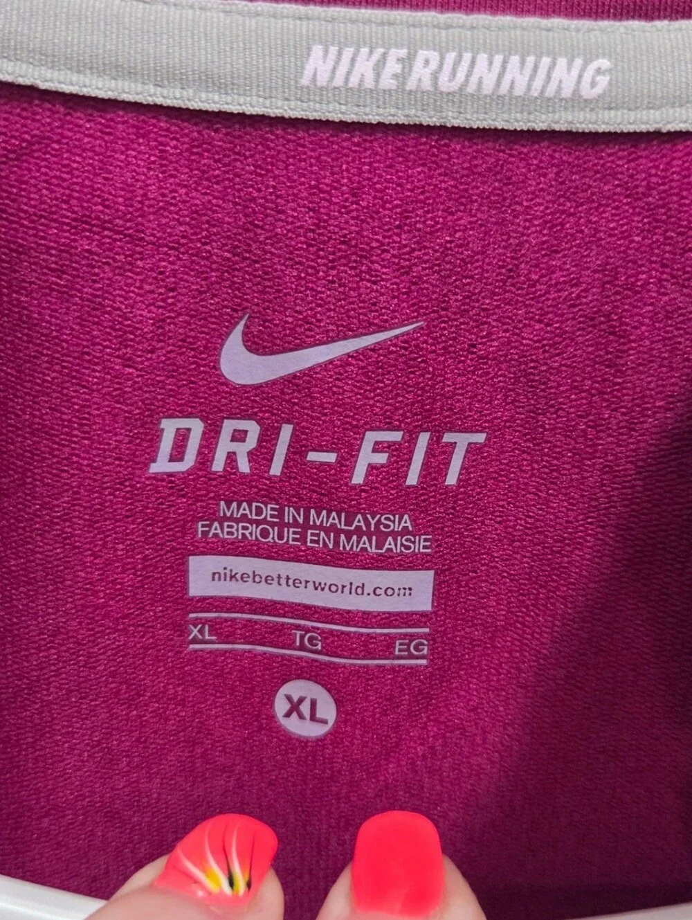Nike Running Dri-FIT Womens XL Plum Pink 1/2 Zip Pullover Thumbhole Athletic Top
